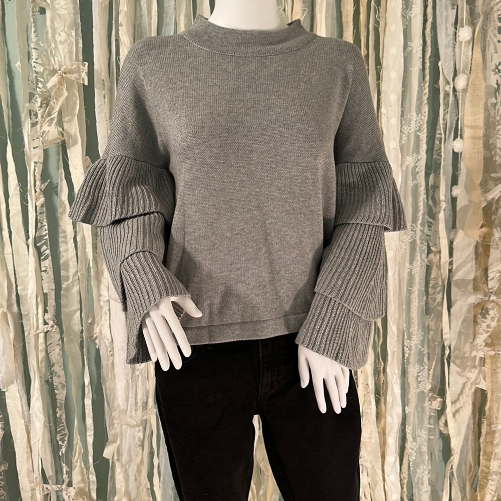 Endless Rose grey tiered sleeve sweater